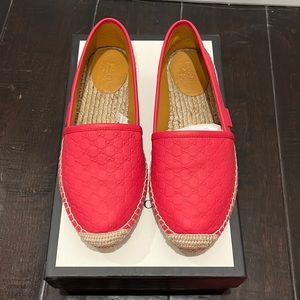 Hot pink Gucci MicroGuccissima leather espadrille flats size 37.5